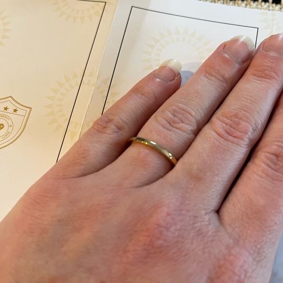 NIB Aeon Vintage Inspired Wedding Band 14k Gold - Picture 6 of 10